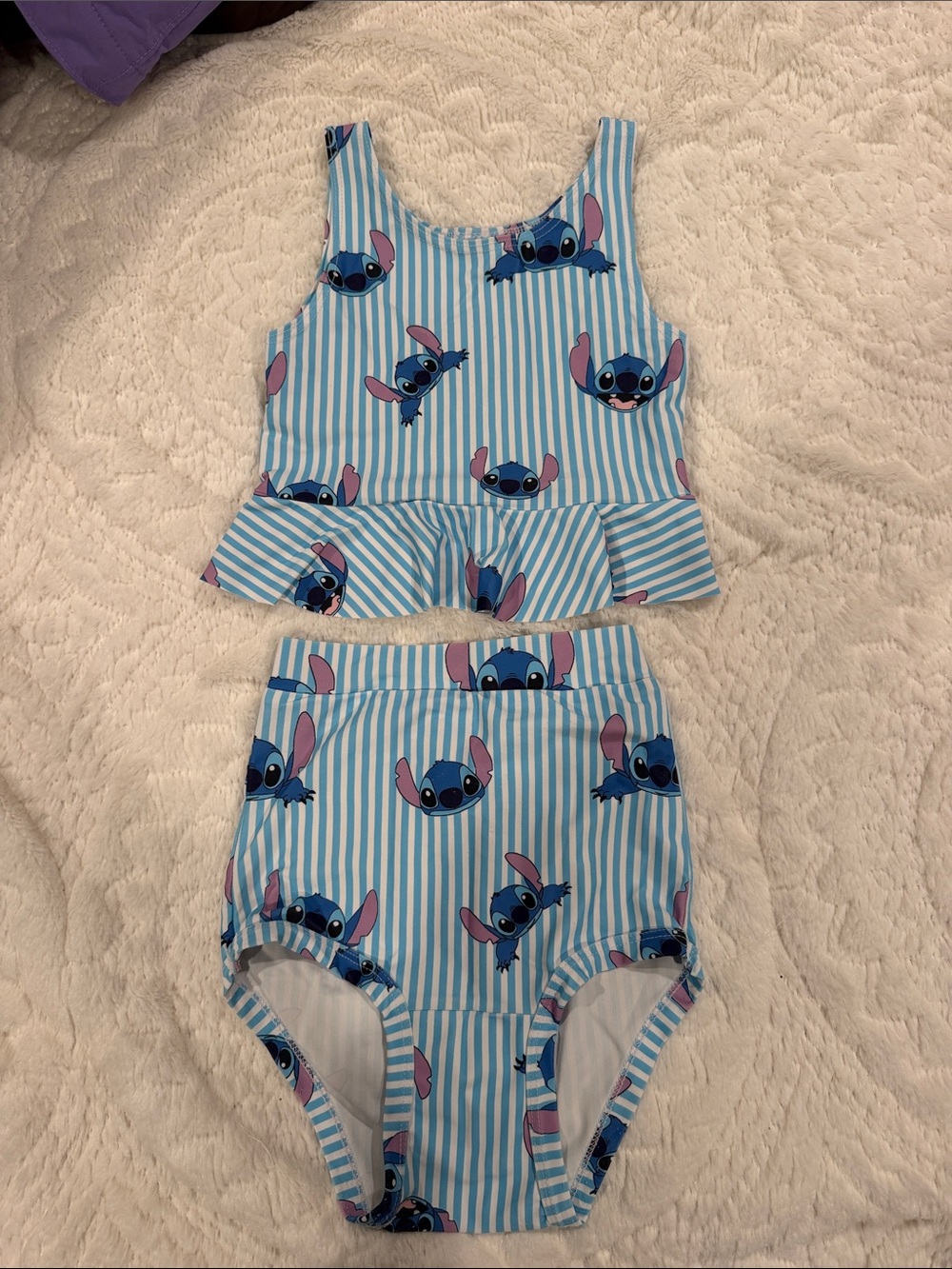 Wild Rich Kids Swim